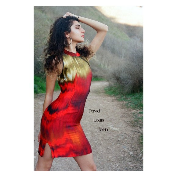 Rain Soaked Street Cheongsam/Qipao Style Dress - Picture 8 of 14